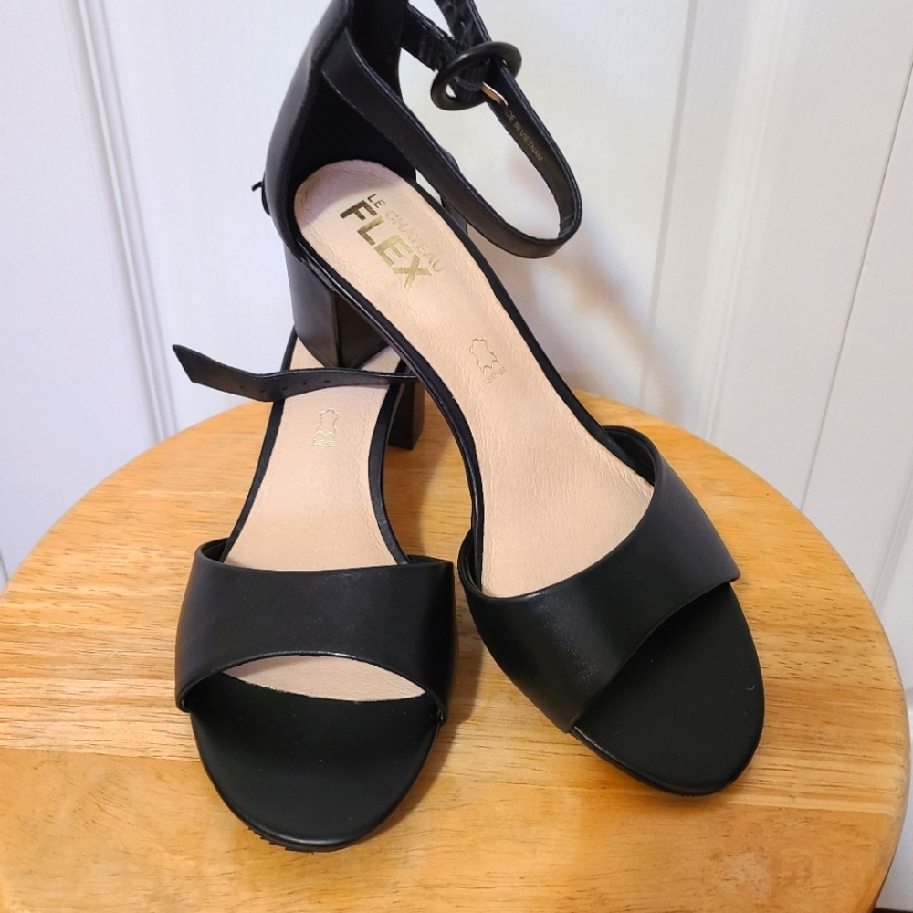 Sandals pump